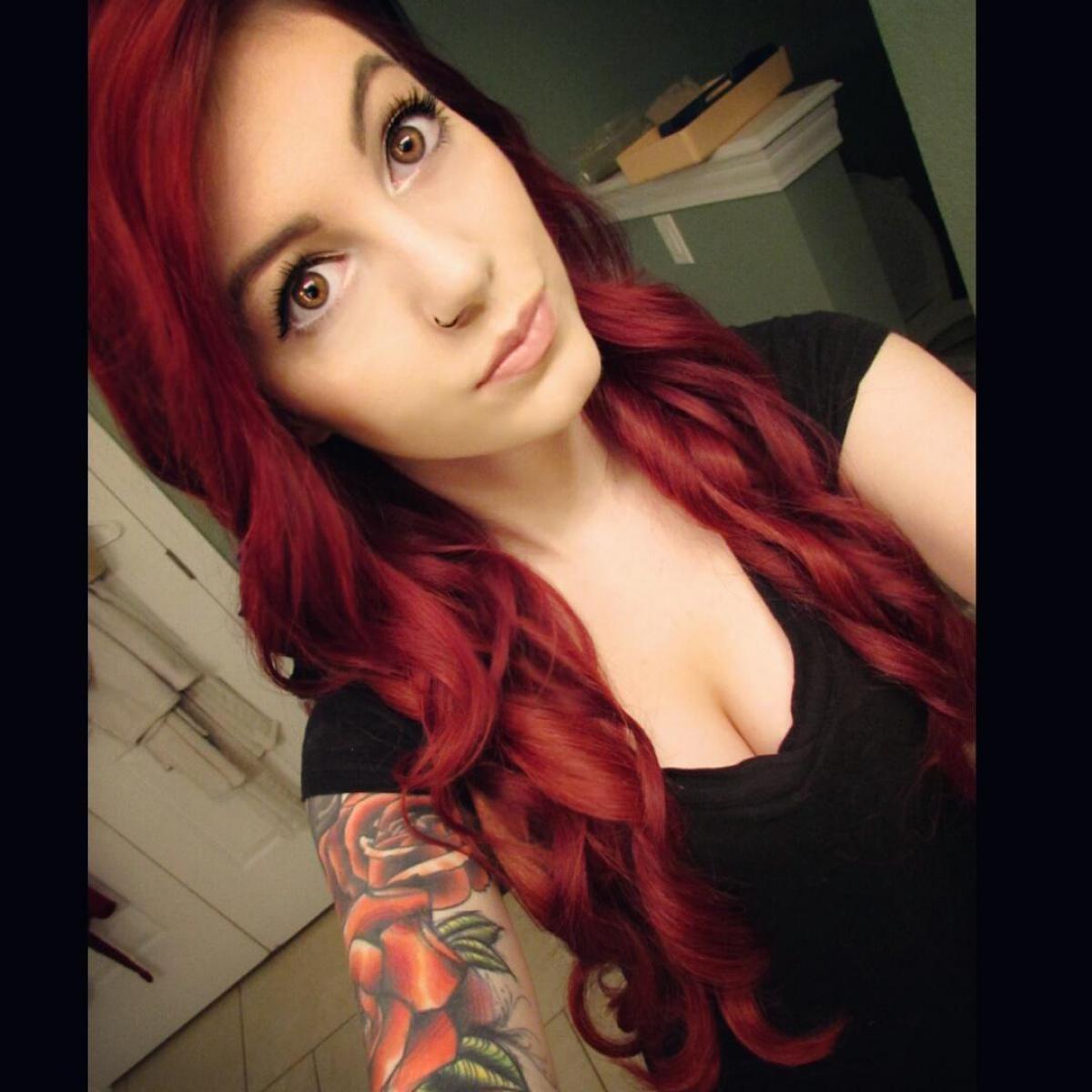 She is a redhead, something not that common with Twitch streamers, as well ...