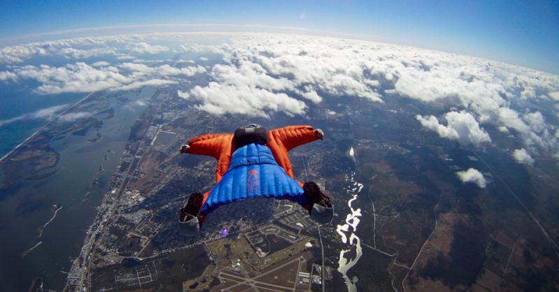 what does the wingsuit do in alto