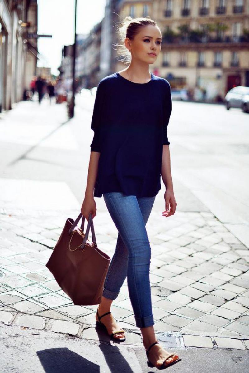 How To Wear A White Shirt With Jeans Women S