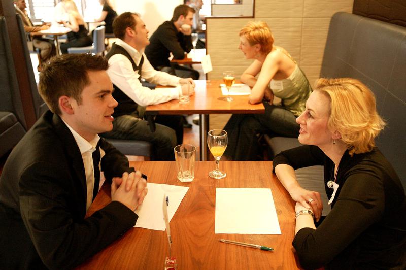 la first dates speed dating event